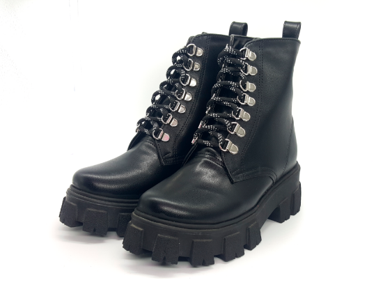 Imagen de Botas Plataformas #500  Vinipiel Negro