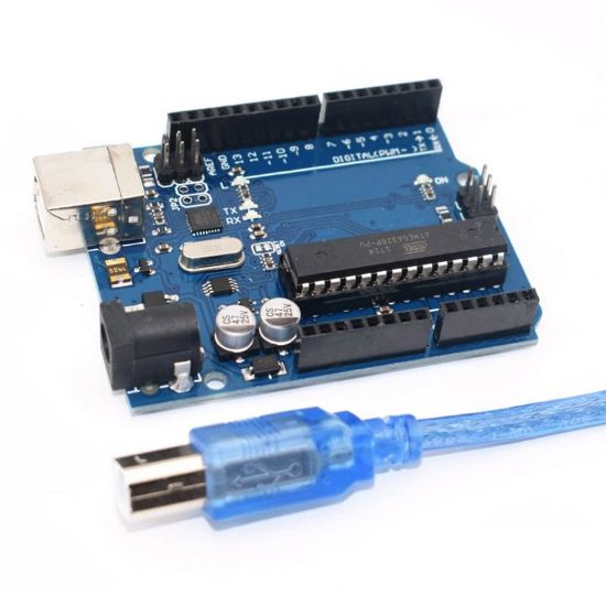 Imagen de UNO R3 con cable USB compatible con Arduino