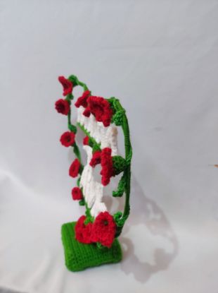 Imagen de Guirnalda corazón tejida a crochet 