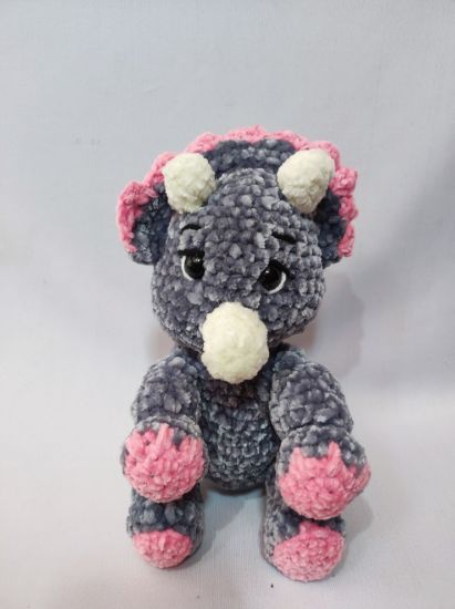 Imagen de Dinosaurio amigurumi tejida a crochet 