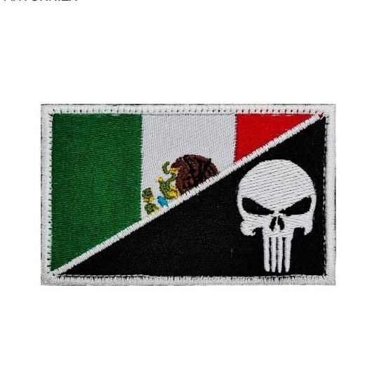 Imagen de Parche craneo insignia México bandera nacional bordado velcro brazalete mochila tela bricolaje